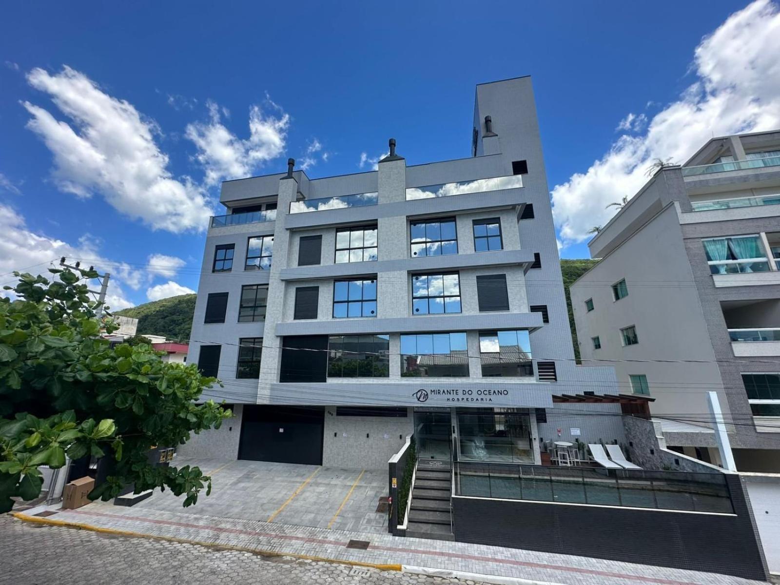 Apartment Alto Padrao Em A 70 Metros Da Praia, Com Piscina Aquecida, Sala De Jogos, Academia E Espaco Kids!! Bombinhas